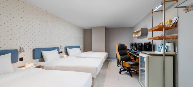 网鱼电竞酒店(南京新街口五台山地铁站店)图片