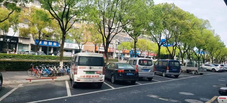 家外之家宾馆(绍兴柯桥瓜渚湖公园店)图片