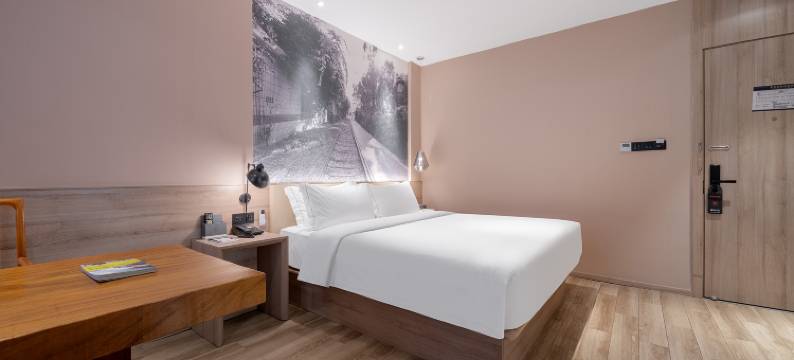 青年阳光S酒店(厦门火车站文灶地铁站店)图片