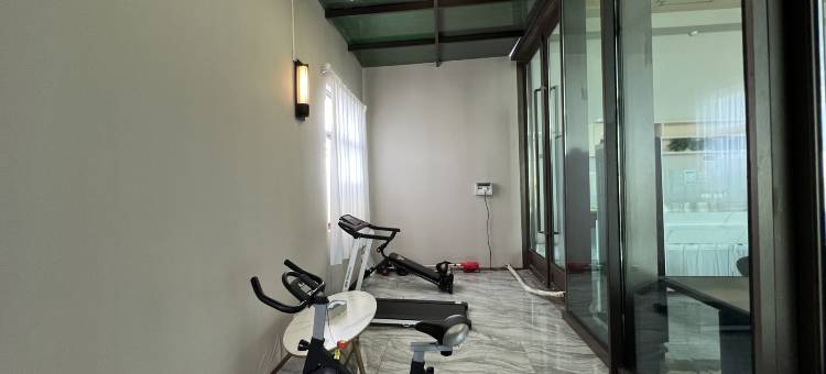 竞放电竞酒店(上海崇明万达广场店)图片