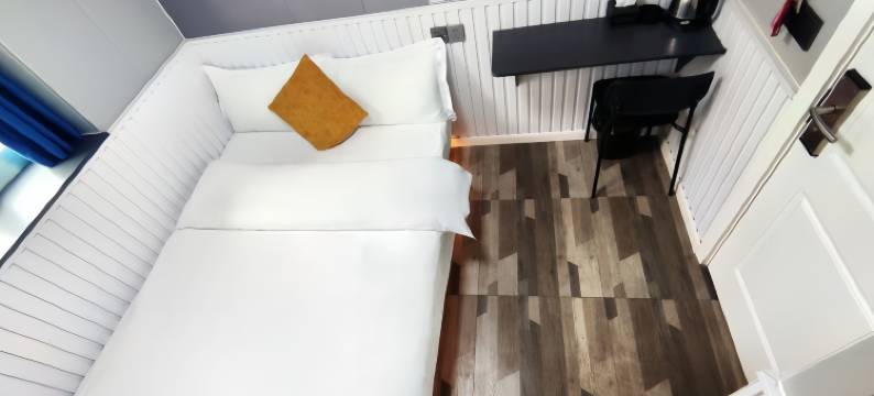 白盒子公寓(成都东站东广场店)图片