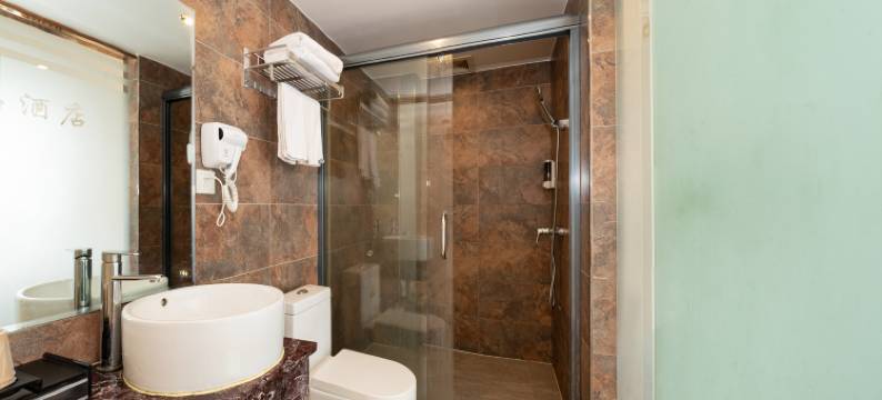 云轩品酒店(宾阳黎塘高铁站店)图片