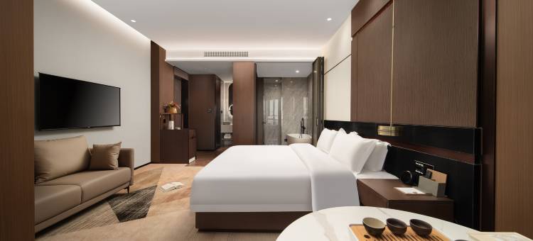 卡尔顿·Carlton｜空中溯野酒店(贵阳观山湖高铁北站店)图片