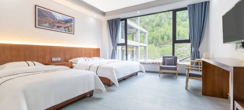 时光驿站(四姑娘山长坪沟景区店)图片