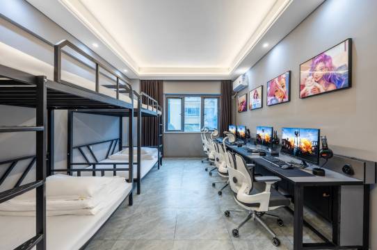 游聚电竞酒店(长沙医学院店)