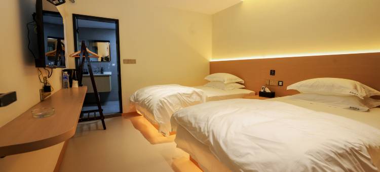 六盘水月桐酒店(六盘水师范学院店)图片