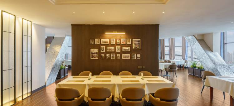 沈阳云湾酒店(奥体中心地铁站盛京大奥莱店)图片