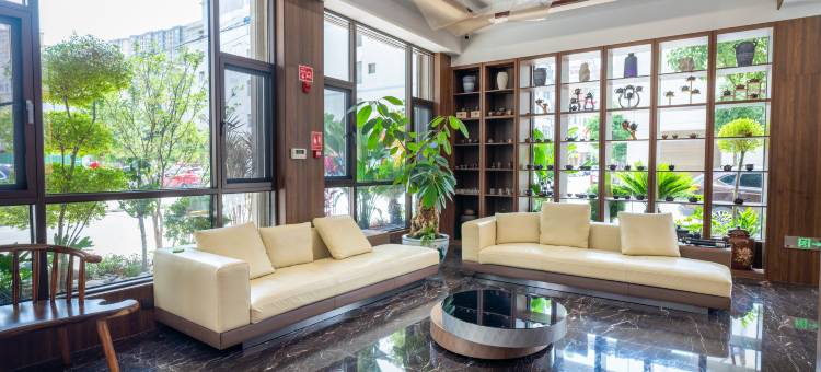 颐景苑酒店(曲靖西河公园店)图片