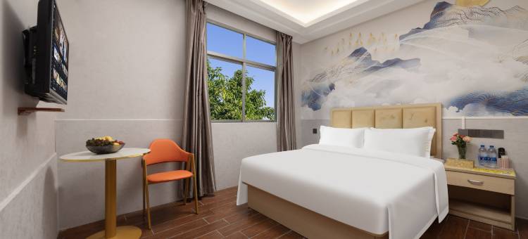 惠州金柏悦酒店(陈江南站天益城店)图片