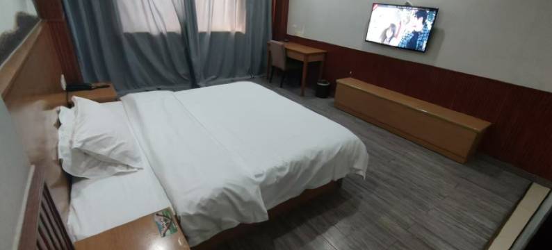 青藤艺宿酒店(慈溪龙山甬隆广场店)图片