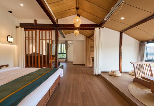 Floral Hotel·Jushantang hotel (Xuanchengjing County Wannan Sichuan Tibetan Line Store) Hotel Overview