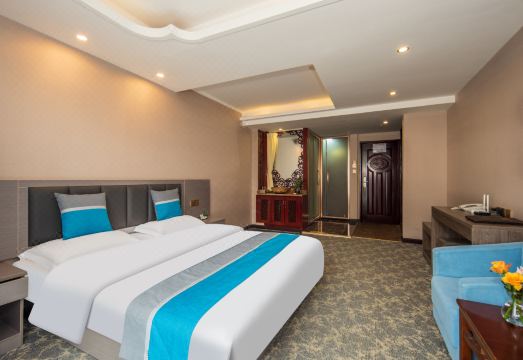 Lijiang Xinrun Hotel over view