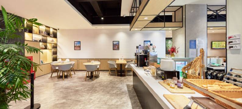 艺龙瑞云酒店(南京新街口德基广场店)图片