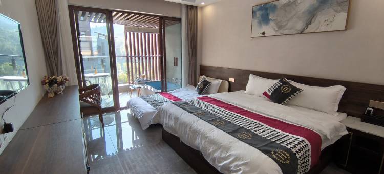 遇涧泉温泉民宿(姑婆山旅游度假区露天温泉博物馆店)图片