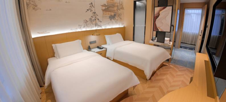 诗雅花园酒店(胖东来金汇广场店)图片