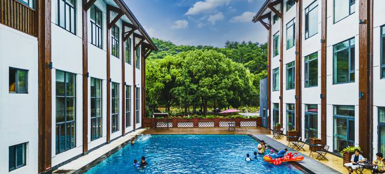 南山竹海沁谷·南山温泉度假酒店图片
