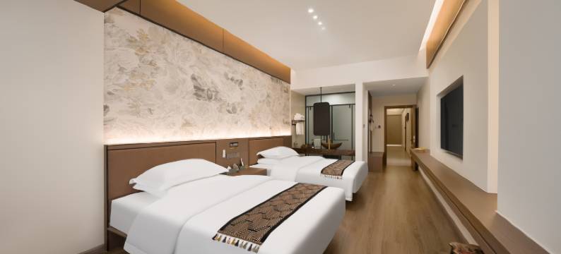 仟和羿酒店(芒市机场店)图片