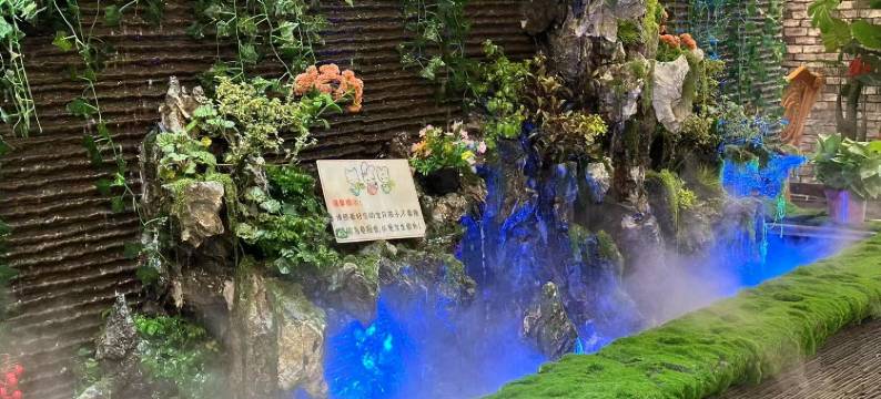 人源客栈(青岛火车站栈桥店)图片