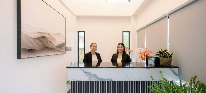 洛博克河畔旅馆及餐厅(LOBOC RIVERSIDE INN and RESTAURANT)图片