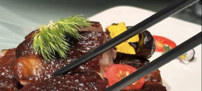 峨眉山高桥里·伴山合院图片
