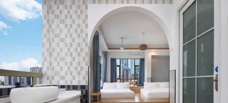 一眠汀江景民宿(长沙五一广场IFS国金中心店)图片