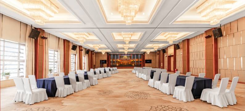 库尔勒园林宾馆(迎宾路店)图片