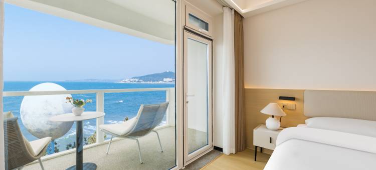 面朝大海•180°Facing Sea Hotel一线海景度假酒店(火炬八街店)图片