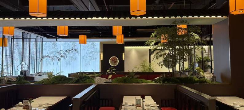 J 精品酒店(大学城GOGO新天地店)图片