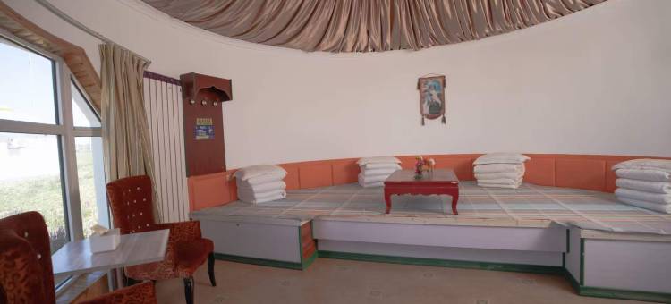 伊金霍洛旗布拉格草原蒙古包图片