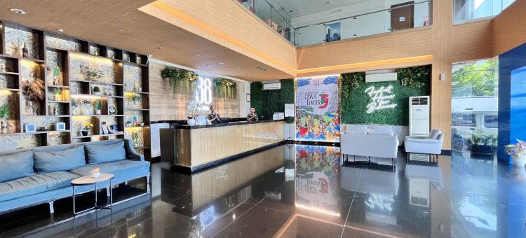 马朗街88号酒店 - WH酒店集团(Hotel 88 Embong Malang Surabaya)图片