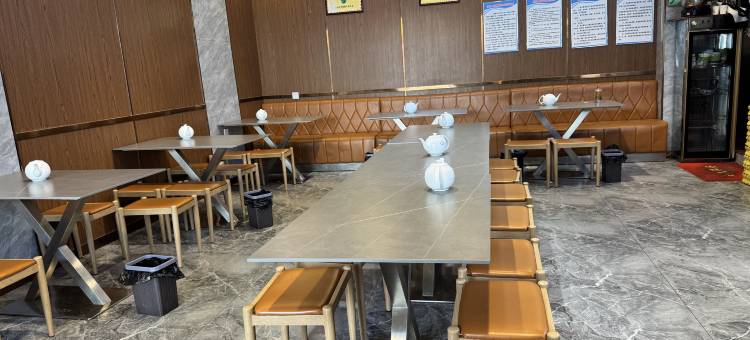 亚朵生态旅游酒店(合作香巴拉文化广场店)图片