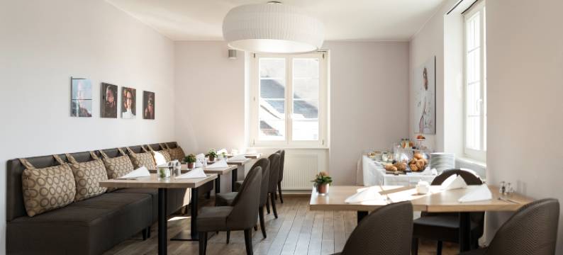 拉赫镇集市广场三王孔斯特酒店(Kunsthotel "Drei König" am Marktplatz Stadt Lörrach)图片