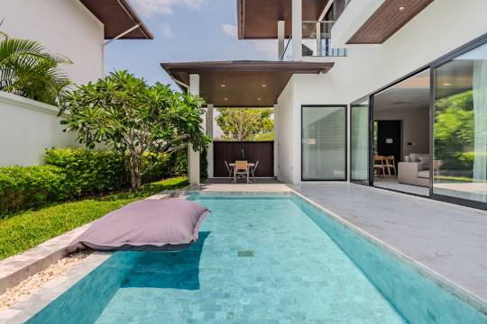 芭堤雅安閣泳池別墅酒店