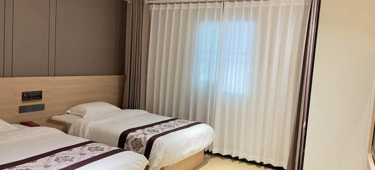 深圳荔山商务酒店(荔林地铁站店)图片