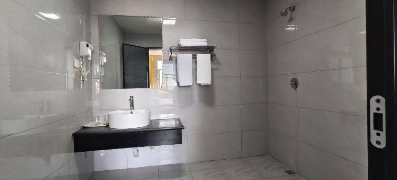 巴林右旗龙田大酒店图片