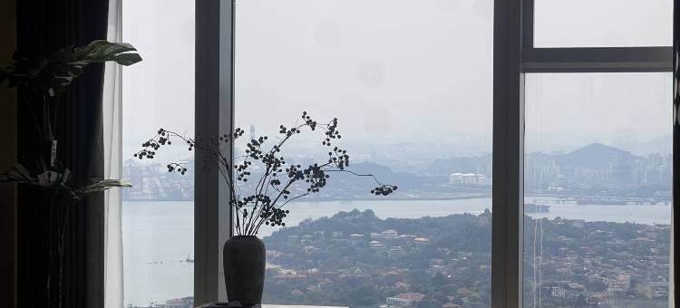 Amoy.云境高空海景美宿(厦门大学世茂双子塔店)图片