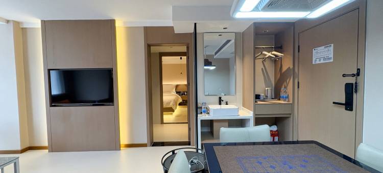 铂岚大酒店图片