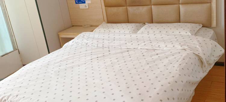 武汉泰坤时尚旅馆(武昌火车站店)图片