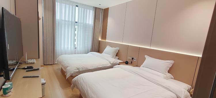 鲁甸君悦智能酒店(文化广场昭通第三人民医院店)图片