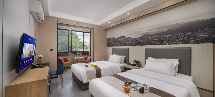 贵阳筑悦轻居酒店(万象城火车站店)图片