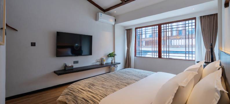 丽江花暖巷民宿(古城南门忠义市场店)图片