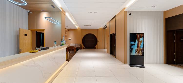 逸宿美住酒店(余姚小曹娥中意宁波生态园店)图片