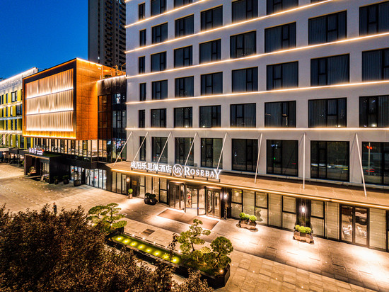 咸阳乐思佩酒店