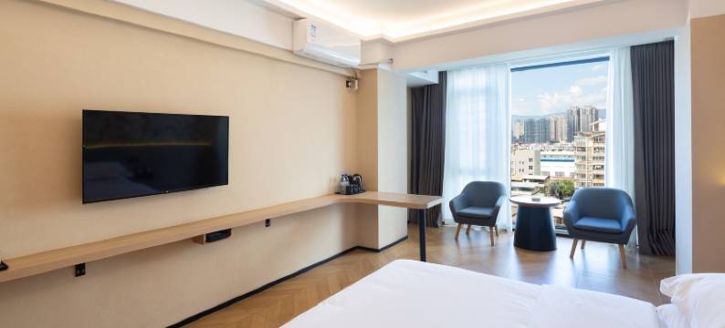 德鸿汇金酒店(龙岩动车站店)图片