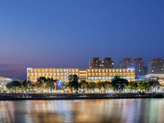 艺龙安悦酒店(上海航头浦乐汇广场店)