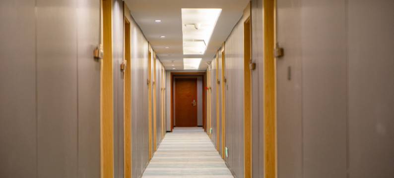 鸿润光阳酒店(火车站石马公园店)图片