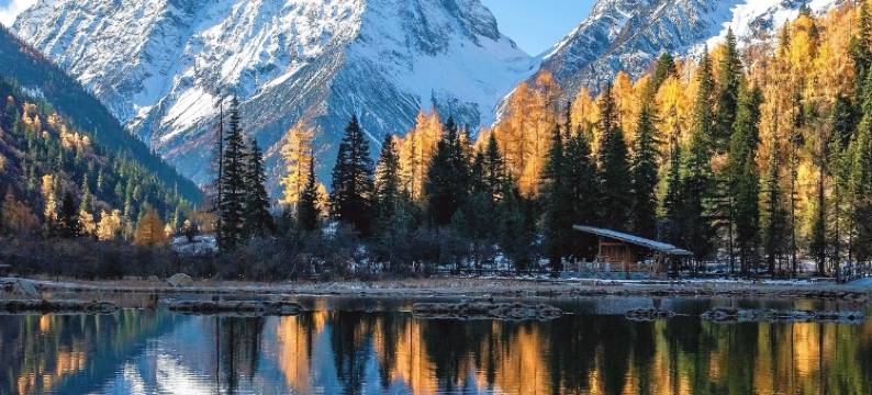 被梦叫醒酒店(双桥沟景区布达拉峰雪山公路打卡点店)图片