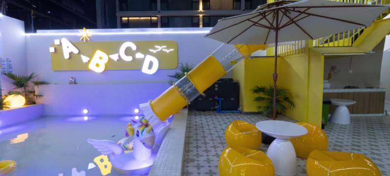 徕加亲子酒店(景洪告庄星光夜市店)图片