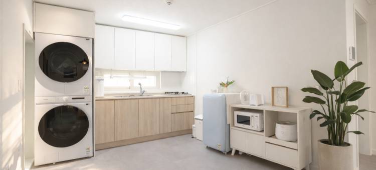 屋顶私享 J(Rooftop stay J, Camping-style Terrace, Modern Room, Traditional Market, 3R4B, Real Seoul)图片