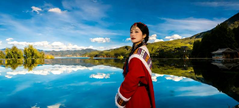 泸沽湖云堇湖畔湖景民宿(大洛水码头店)图片